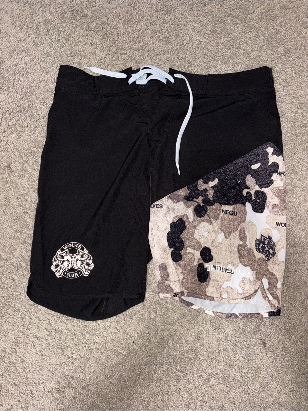 Darc Sport Wolves Shorts